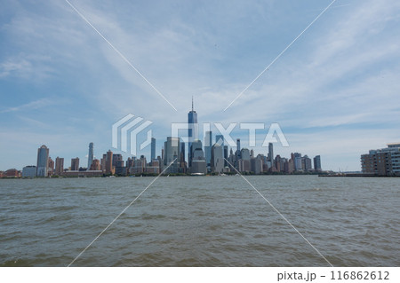 ジャーシーシティから見たマンハッタン(ニュージャージー州) ジャーシーシティから見たマンハッタン(ニュージャージー州) 116862612