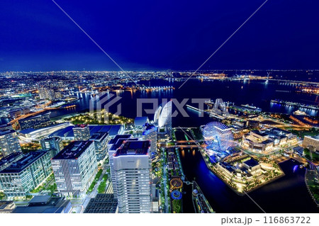 横浜市、ランドマークタワーからの夜景（コスモワールド方面） 116863722