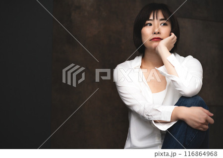 自分らしさを大切にする女性 自分らしさを大切にする女性 116864968