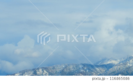 Snowy Peaks And Glaciers Under Blue Skies. Snowy Mountains And Clouds. Timelapse. 116865086