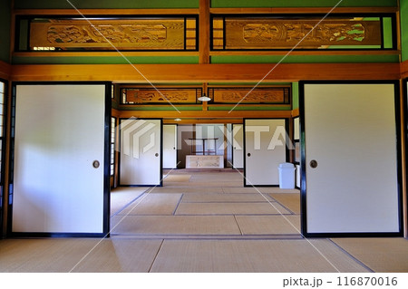 旧五十嵐家住宅（ハッカ御殿） 116870016