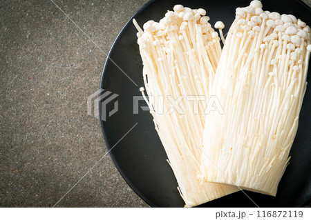 fresh enoki mushroom or golden needle mushrooms fresh enoki mushroom or golden needle mushrooms 116872119