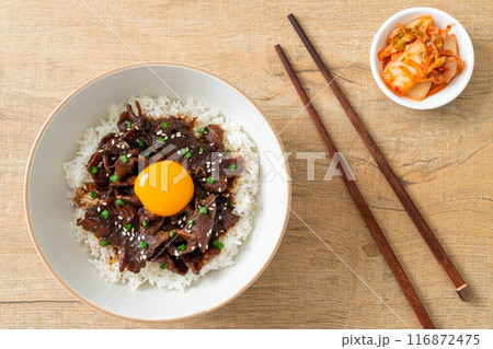 Rice with Soy-Flavoured Pork or Japanese Pork Donburi 116872475