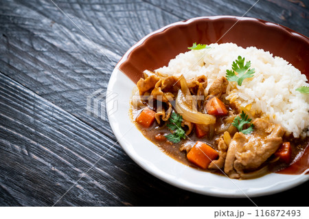 Japanese curry rice with sliced pork, carrot and onions 116872493