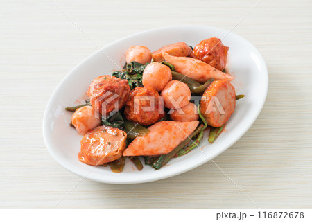 Stir Fried Fish Balls with Yentafo Sauce 116872678