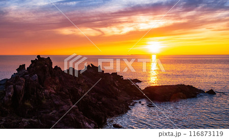 十六羅漢岩・夕景 116873119