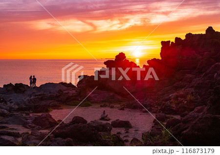 十六羅漢岩・夕景 116873179