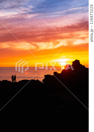 十六羅漢岩・夕景 116873228