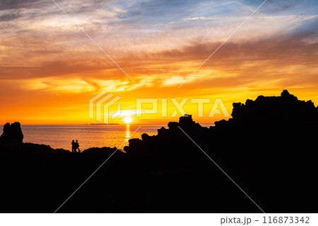 十六羅漢岩・夕景 116873342