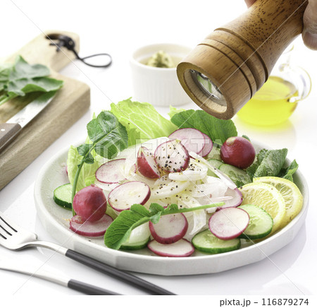ラディッシュ 野菜サラダ 116879274