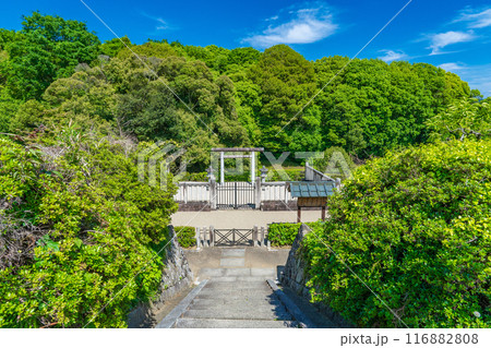 奈良県明日香村　第二十九代　欽明天皇　檜隈坂合陵 116882808