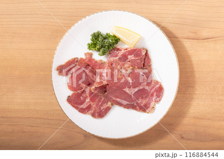 牛タン燻製 ソフトスライス 牛タン燻製 ソフトスライス 116884544