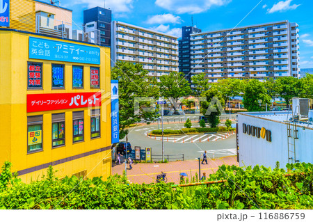 日本の東京都市景観 7月。町田市のJR横浜線 成瀬駅前などを望む=21日 日本の東京都市景観 7月。町田市のJR横浜線 成瀬駅前などを望む=21日 116886759