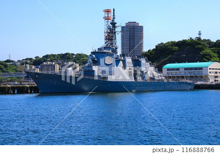 日本の海と空を護る盾…イージス護衛艦きりしま 116888766