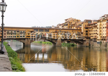 ヴェッキオ橋 世界遺産 フィレンツェ イタリア ヨーロッパ ヴェッキオ橋 世界遺産 フィレンツェ イタリア ヨーロッパ 116889008