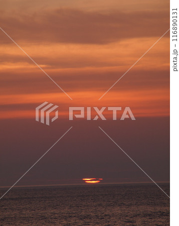 大洗~苫小牧フェリー上からの日の出 大洗~苫小牧フェリー上からの日の出 116890131