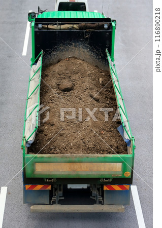 ダンプトラック 116890218