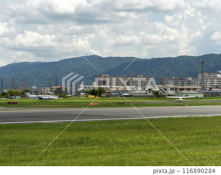 八尾空港と周辺の街並み 八尾空港と周辺の街並み 116890284