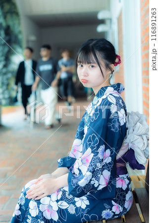 倉敷アイビー浴衣の美少女 116891263