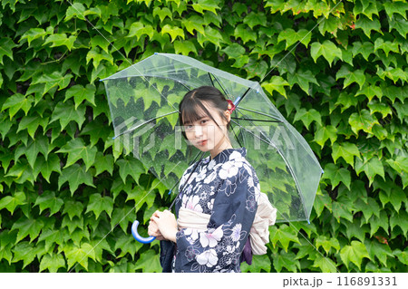 倉敷アイビー浴衣の美少女 倉敷アイビー浴衣の美少女 116891331