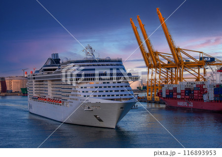 バルセロナ 116893953