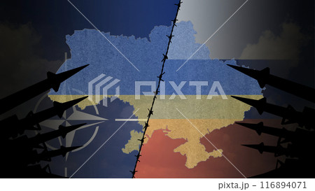 NATO against Russia for the war in Ukraine, the country divided between two contenders, in the background a missile battery 116894071