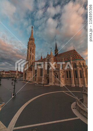 Roman Catholic Matthias Church and Fisherman's Bastion in the morning. Budapest 116895366