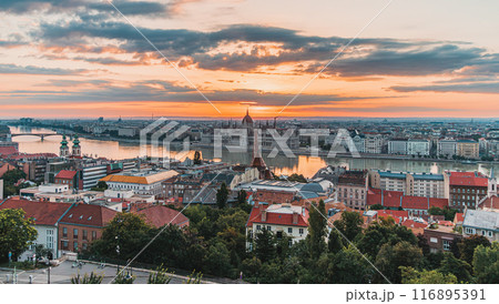 The Hungarian Parliament on the Danube River at dramatic Sunrise in Budapest 116895391