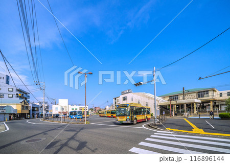 日本の大磯都市景観　7月。JR東海道本線　二宮駅などを望む＝令和6年7月22日 116896144