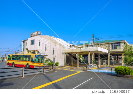 日本の大磯都市景観　7月。JR東海道本線　二宮駅などを望む＝令和6年7月22日 116898037