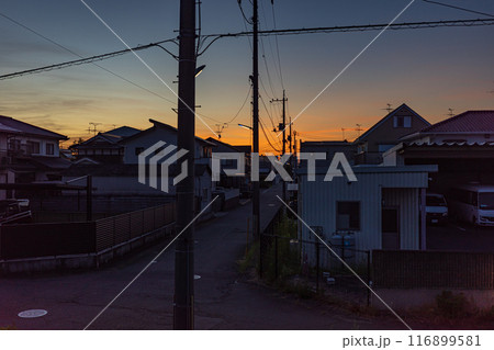 日本の岡山県岡山市の夏の朝の美しい風景 116899581