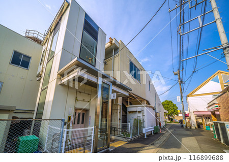 日本の二宮都市景観 7月。JR東海道本線 二宮駅などを望む=令和6年7月22日 日本の二宮都市景観 7月。JR東海道本線 二宮駅などを望む=令和6年7月22日 116899688