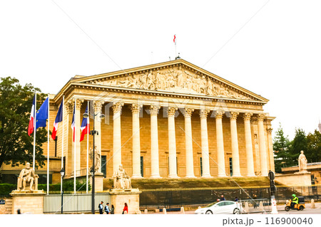 パリの美しい名所　ブルボン宮殿（Palais Bourbon） 116900040