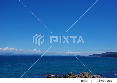 兵庫県淡路島　友ヶ島・成ヶ島方面を望む 116903031