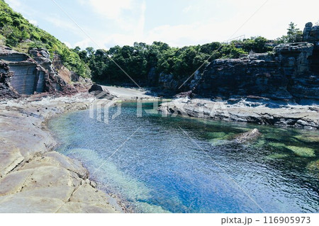 春、初夏、夏の和歌山、南紀、白浜、グランピングで焚火とブルーラグーンの海を散策、鳥毛洞窟や日置川 116905973