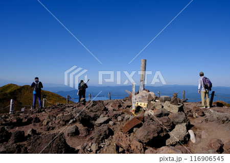 秋田駒ケ岳　男女岳山頂 116906545