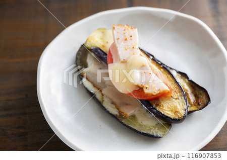 なすとトマトのチーズ焼き 116907853