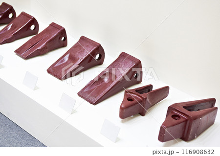 Bucket crowns for excavator bucket Bucket crowns for excavator bucket 116908632