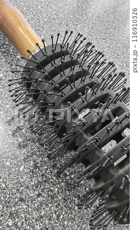 Special hairdressing comb for coloring and styling. Professional equipment. 116910326