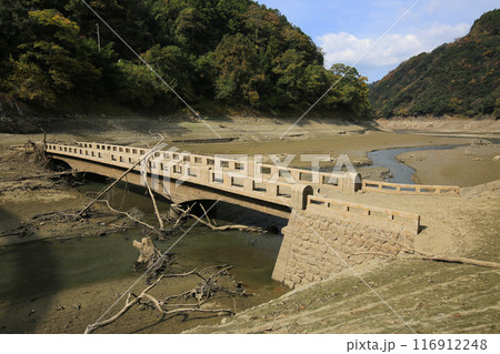 愛媛県西予市　旧宇和川橋 116912248