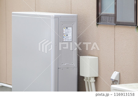 蓄電池設備 エネルギーの自給自足生活 蓄電池設備 エネルギーの自給自足生活 116913158