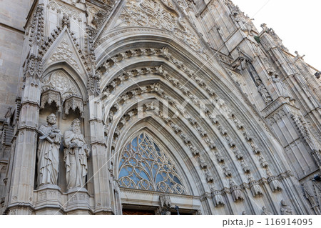 The Cathedral of the Holy Cross and Saint Eulalia. Gothic architecture in Barcelona, Spain. 116914095