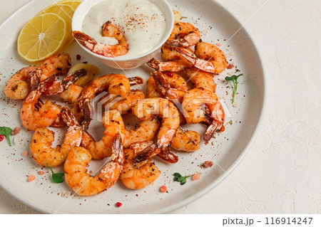 Fried shrimp, headless, with spices, grilled, homemade, no people, Fried shrimp, headless, with spices, grilled, homemade, no people, 116914247