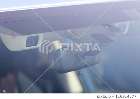 自動車のカメラ（先進安全自動車、サポカー） 116914377