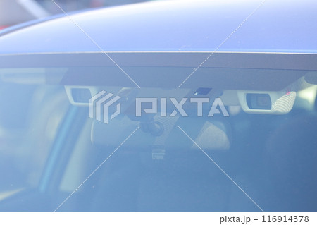 自動車のカメラ（先進安全自動車、サポカー） 116914378