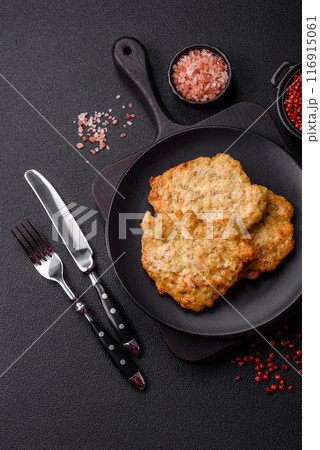 Delicious fried pork or chicken chops breaded with salt and spices Delicious fried pork or chicken chops breaded with salt and spices 116915061