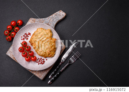 Delicious fried pork or chicken chops breaded with salt and spices 116915072