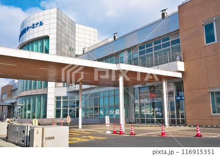 【広島港 フェリーターミナル】 広島県広島市南区宇品海岸 116915351