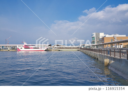 【広島港 フェリーターミナル】 広島県広島市南区宇品海岸 116915354