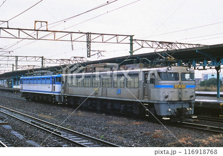 下関に回送するEF81形電気機関車 116918768
